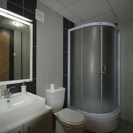 Park Studio Apolona Apartman *